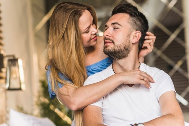 Có nên quan hệ tình dục hằng ngày?